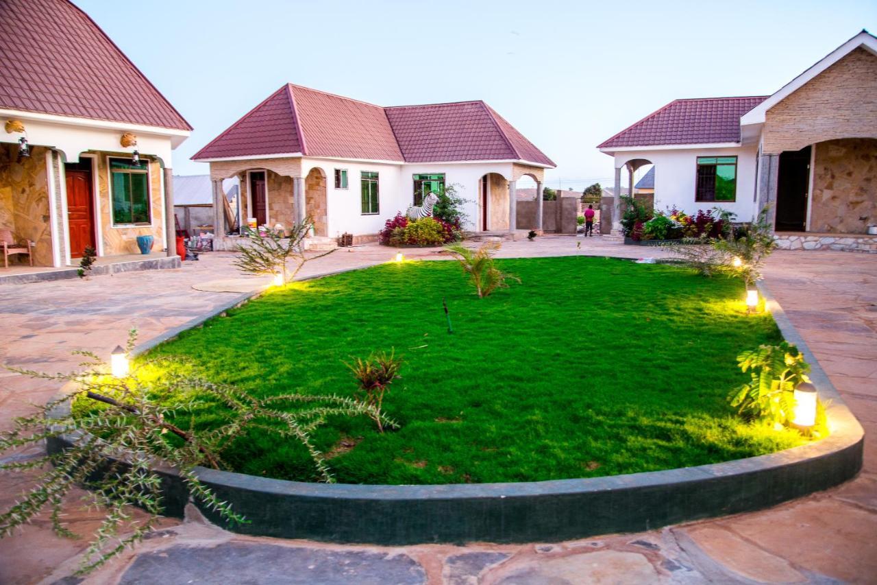 Asmorein Hotel Babati Exterior photo