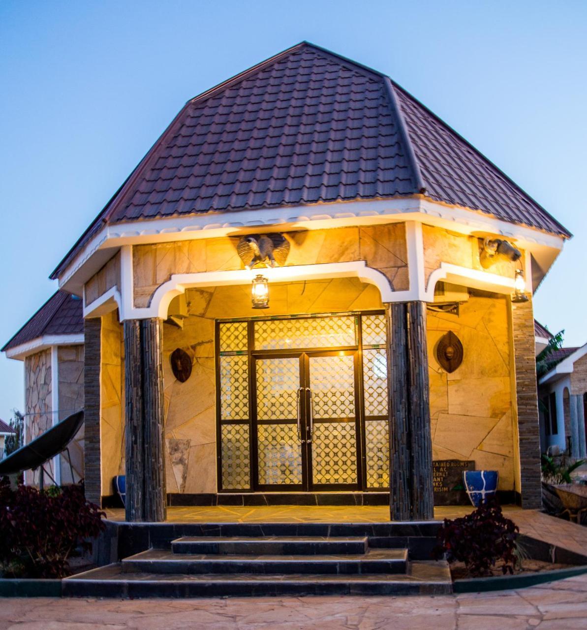 Asmorein Hotel Babati Exterior photo